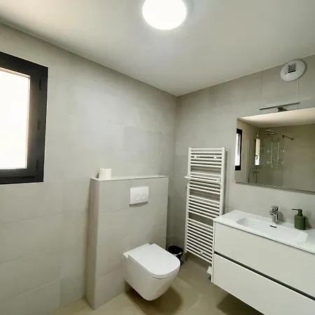 1 Bedroom Near The Center For 2-4 People Porto-Vecchio (Corsica)